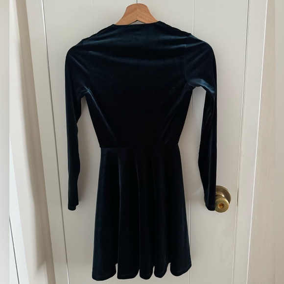 american apparel | green blue deep v-neck velvet dress - Picture 3 of 7